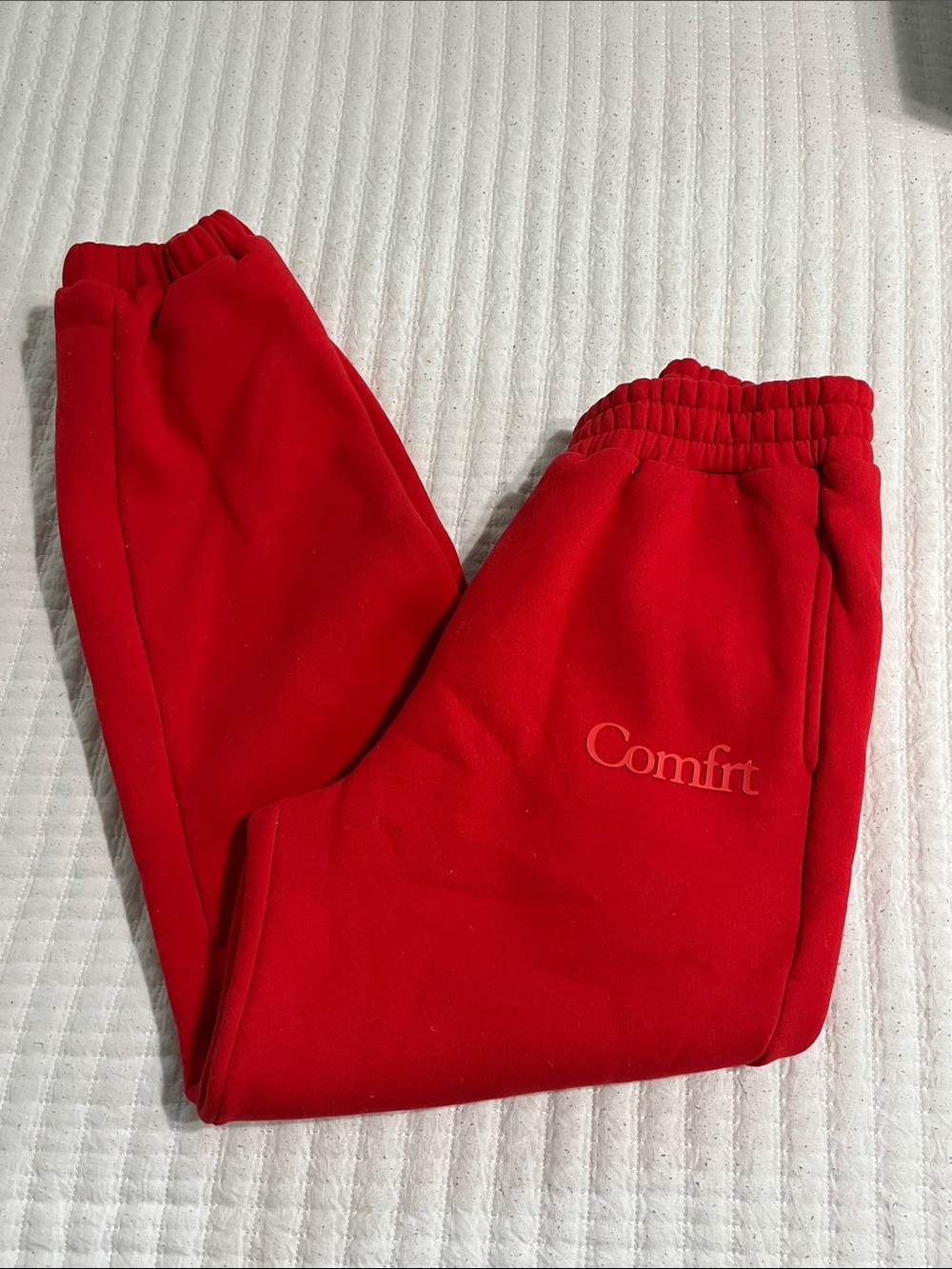 Comfort Red Women's Joggers with Elastic Waist and Cuffed Ankles